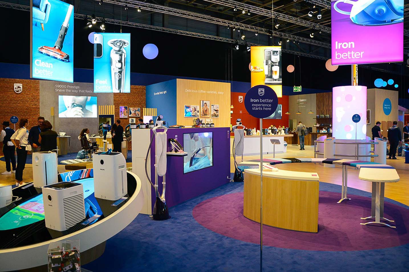 Why to Hire Exhibition Stand Builders For Your Trade Show? Here Are the Reasons!